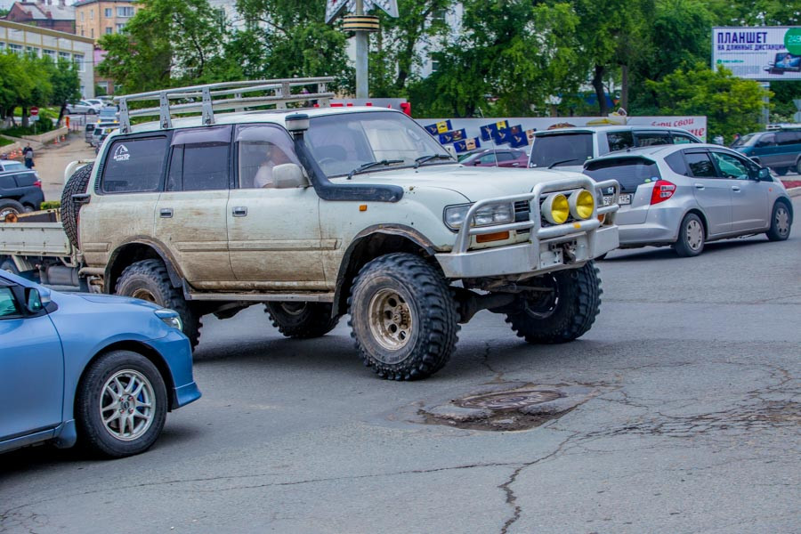 Жители Камчатки успешно регистрируют доработанные внедорожники