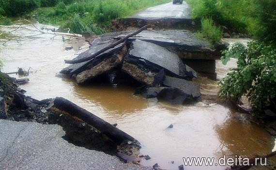 Жертвами размытой дороги стали 12 человек