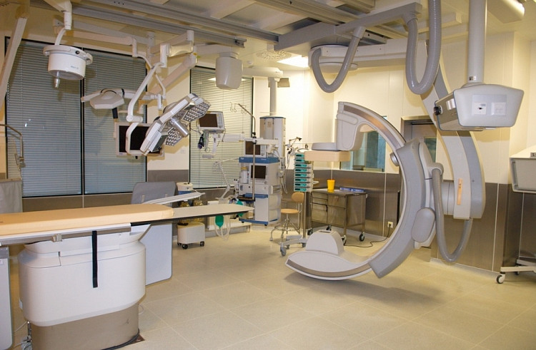 Строительство онкологического диспансера идет по графику