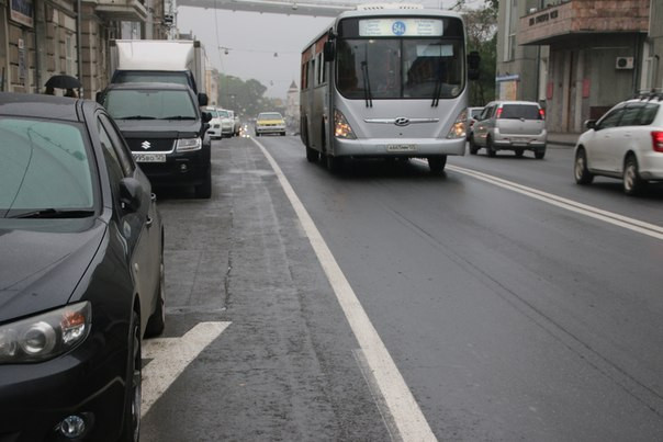 Автомобилисты не смогут припарковаться в центре Владивостока