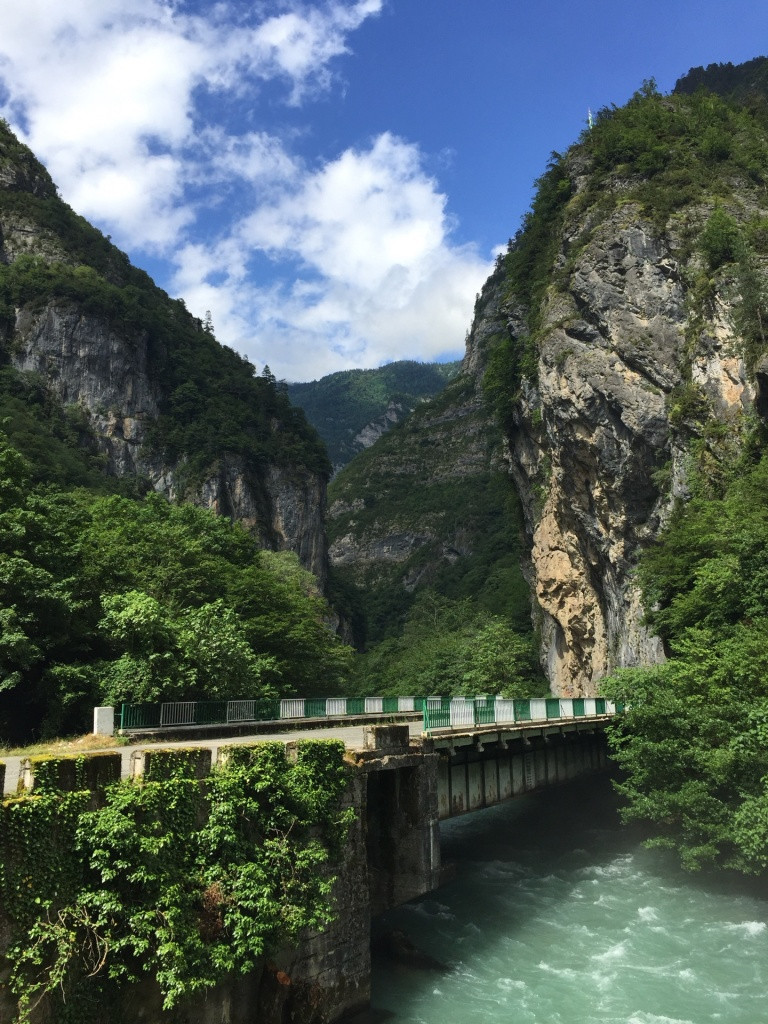 Приморцев не пускают в отпуск