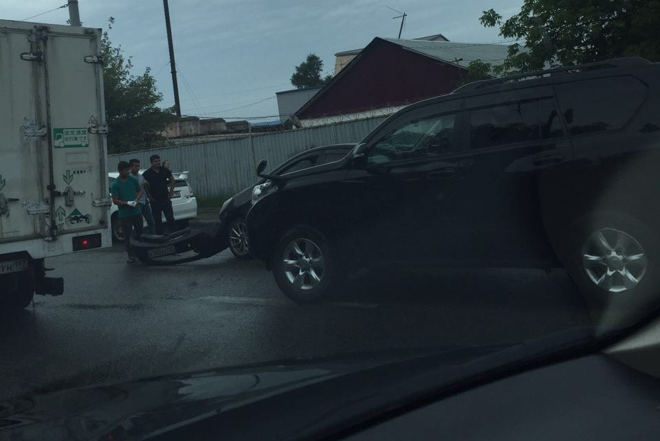 ДТП стало причиной пробки на Заре