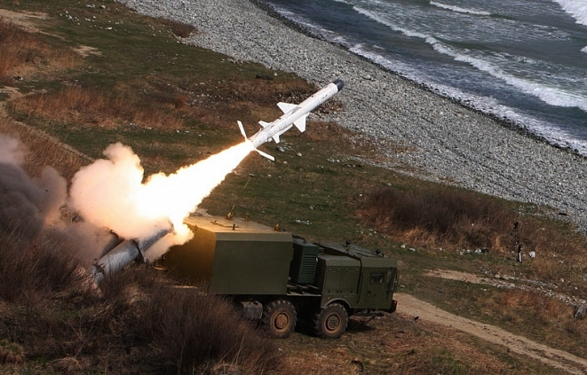 Российские войска приведены в полную боевую готовность