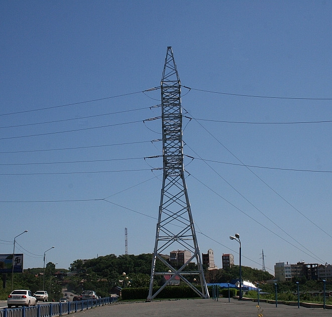 В 16 районов Приморья вернули электричество