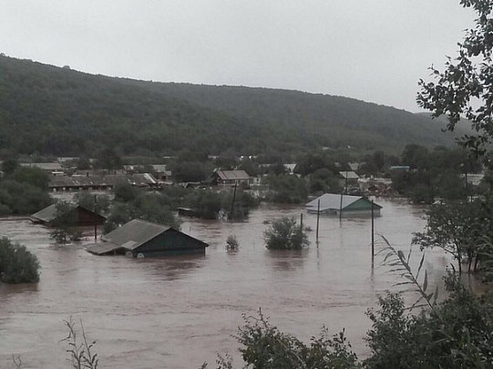 В Приморье от воды пострадало 2500 домов
