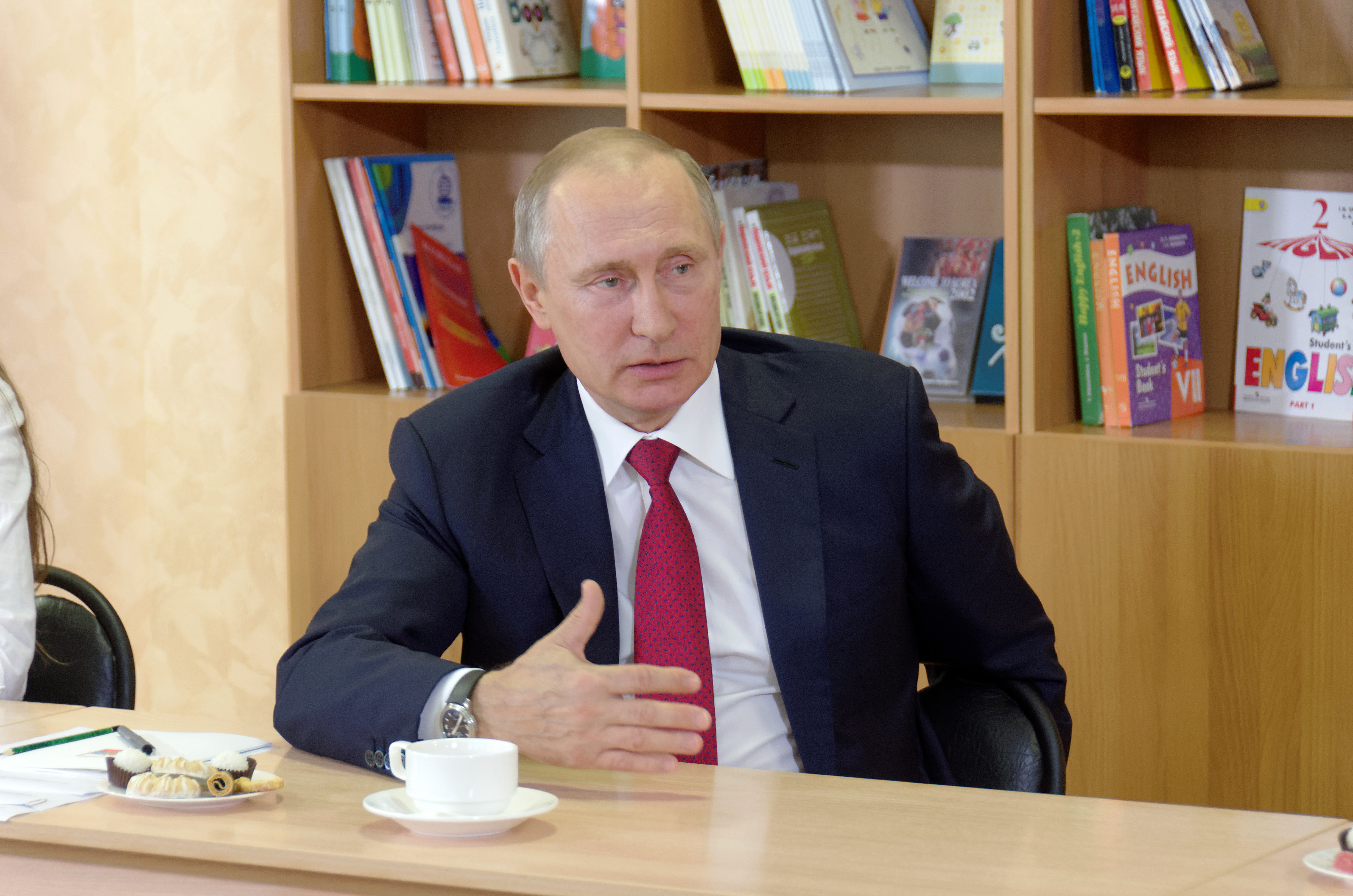 Путин: причастность русских к хакерским атакам непроверяема 