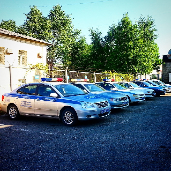 Полицейский пошел под суд за избиение подозреваемой