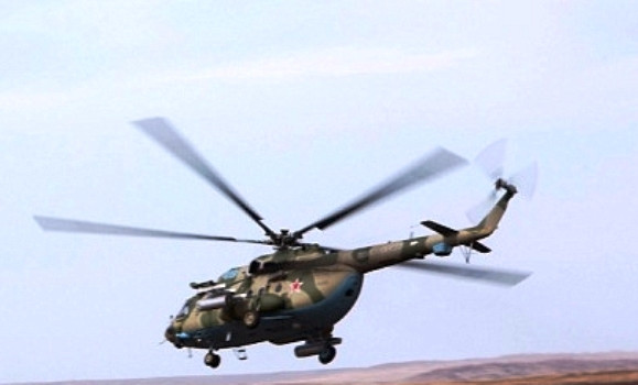 Военная авиация эвакуирует терпящих бедствие приморцев