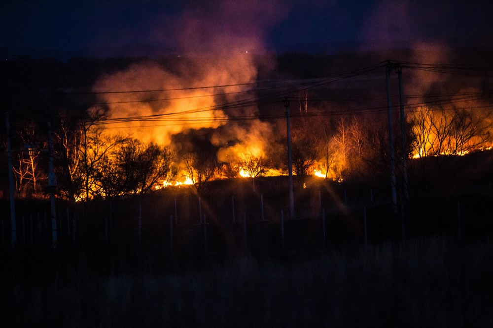Дети бились в огне на глазах равнодушных приморцев 