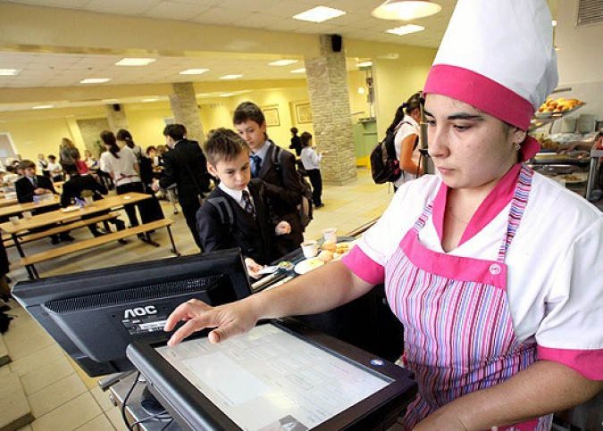 Интеллектуальная столовая появилась в школах Благовещенска