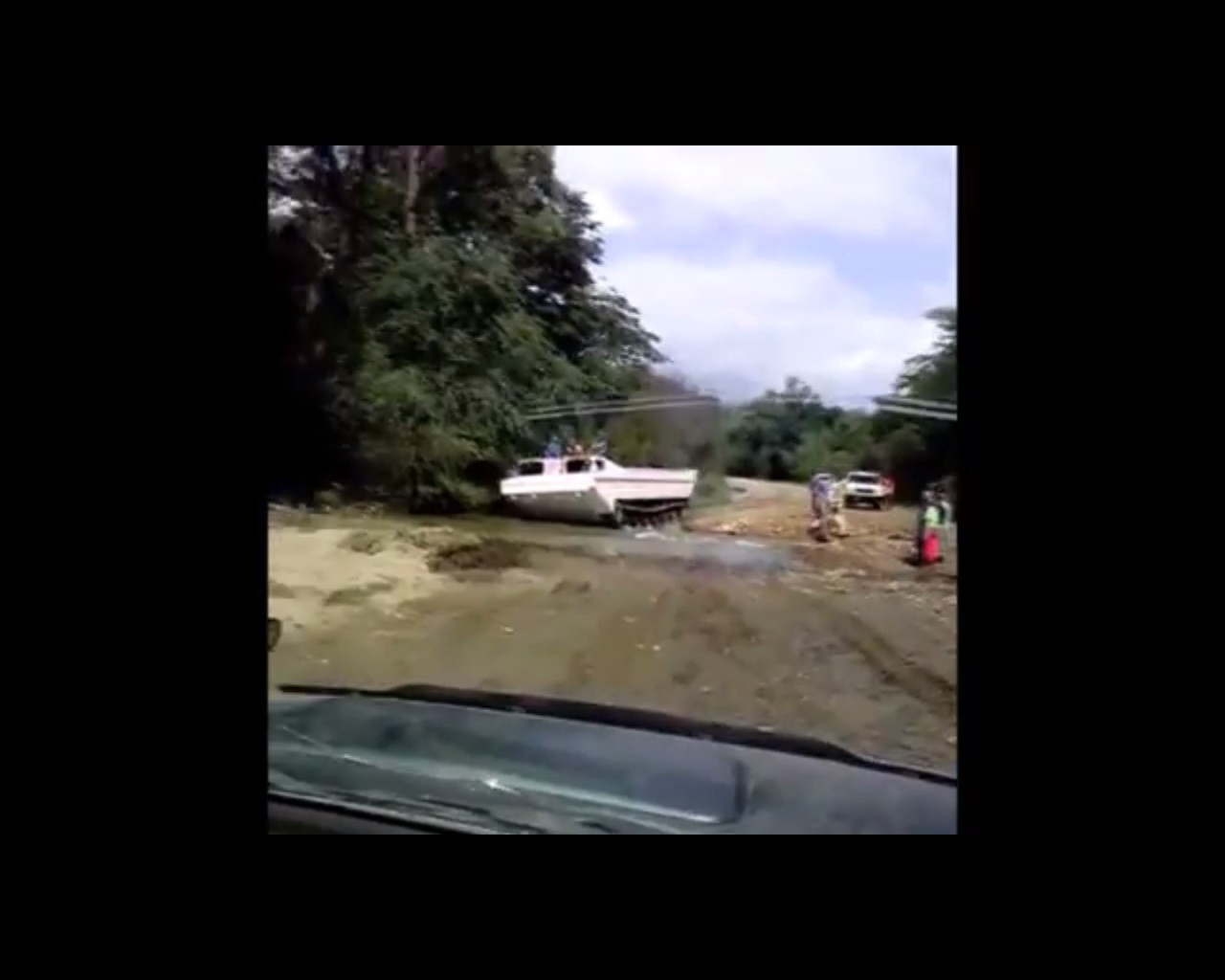 Спецтехника МЧС добралась до Лазовского района (видео) 