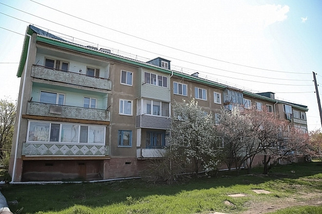 Цены на жилье в России и Приморье