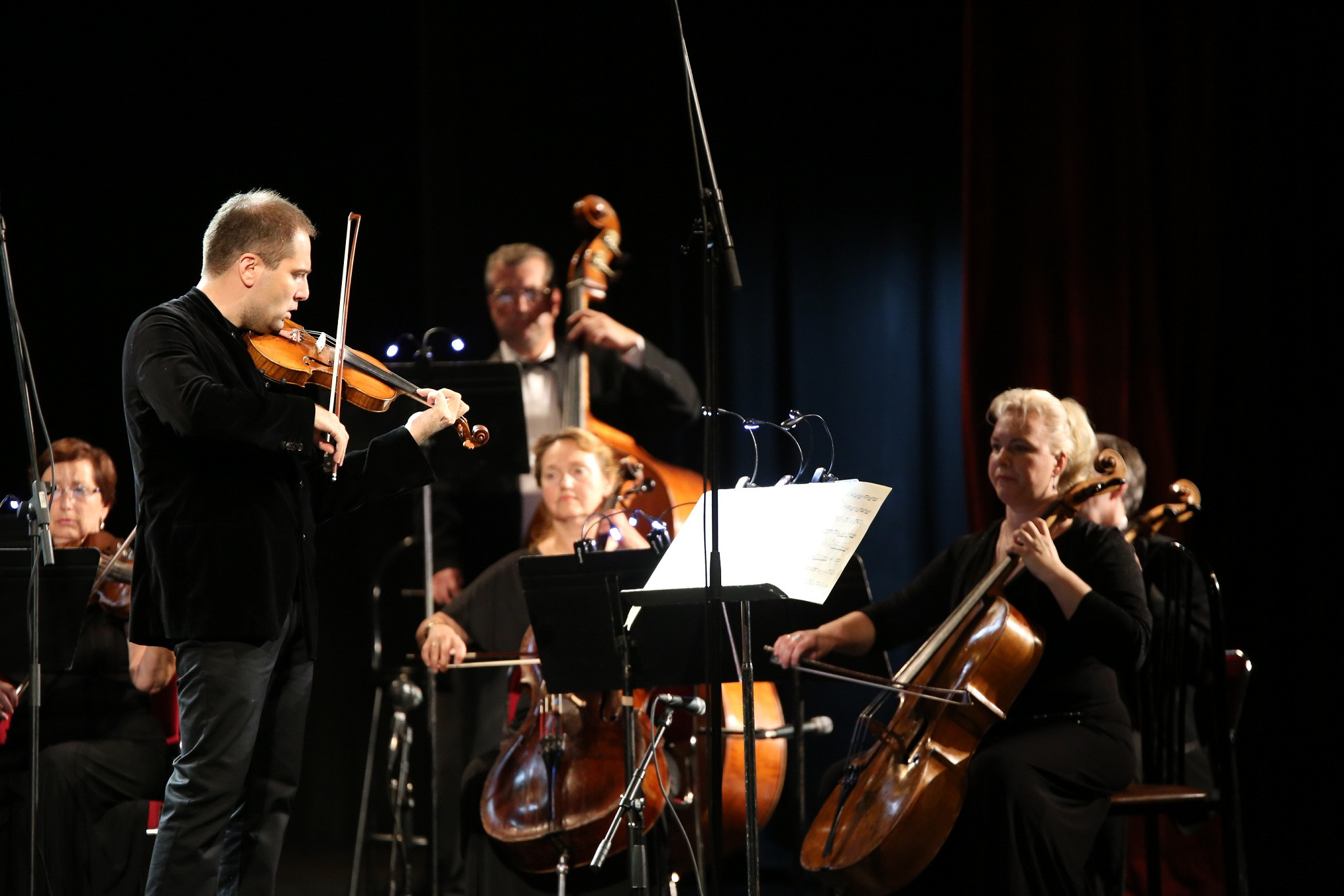 Фонд Владимира Николаева подарил приморцам вечер классической музыки