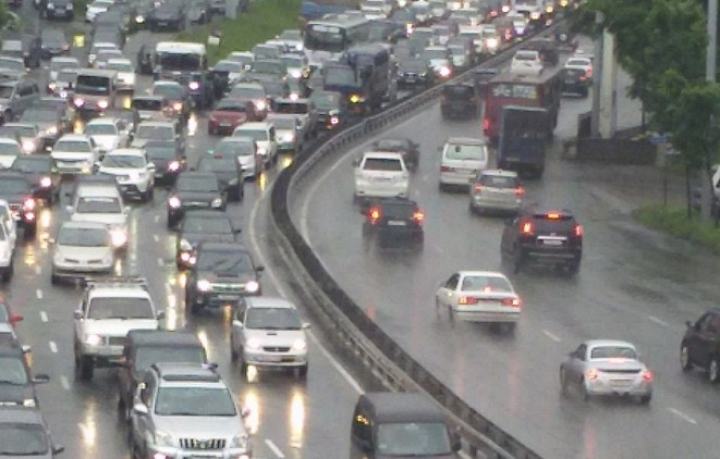 Во Владивостоке зафиксирована 7-часовая пробка 
