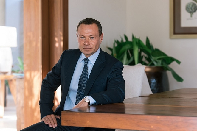 Владимир Николаев: Люди, которые выбросили вещи, недостойны уважения