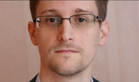 Эдвард Сноуден уже во Владивостоке