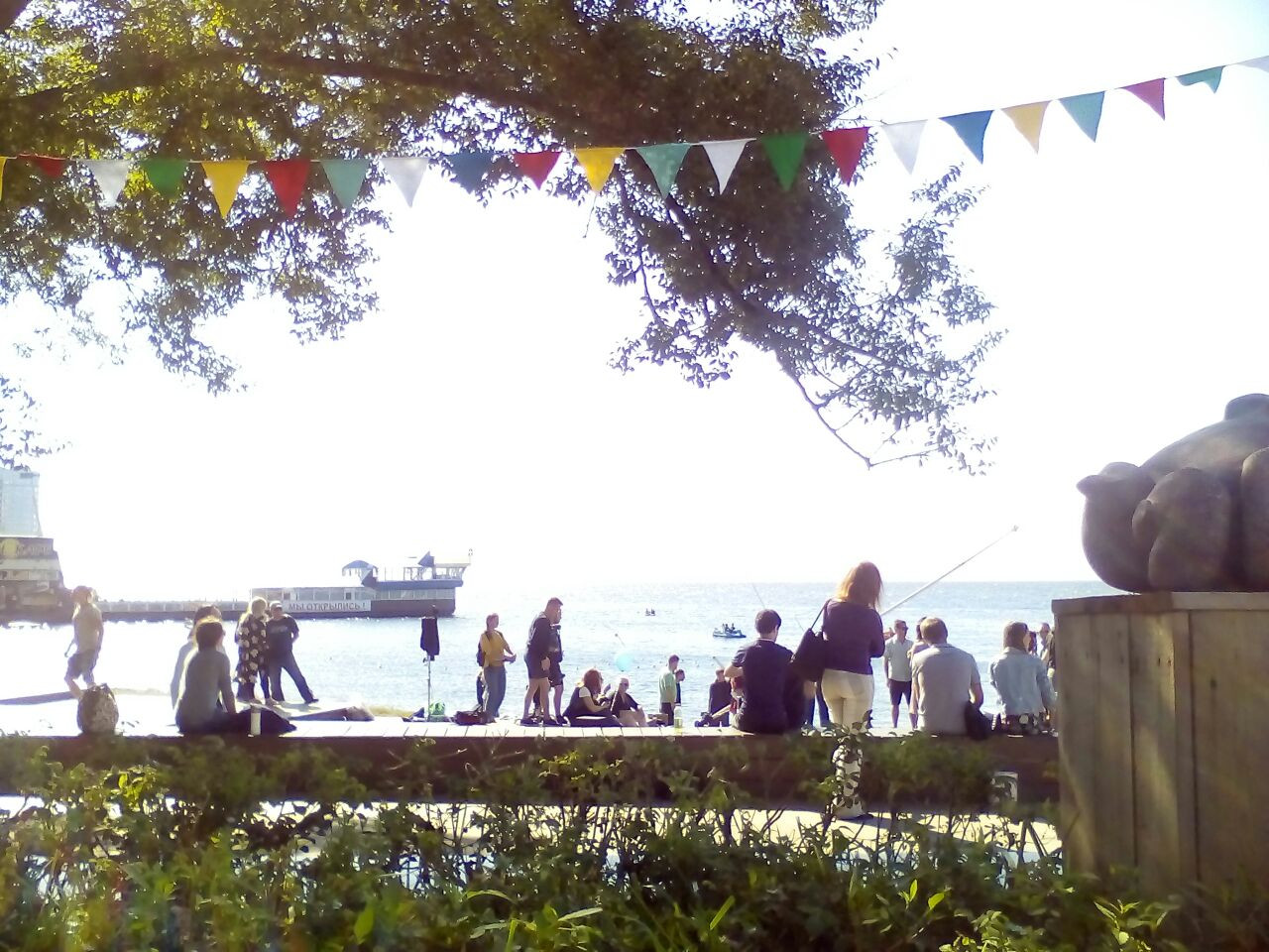 Кумир миллионов Данила Козловский сейчас на набережной Владивостока (ФОТО)