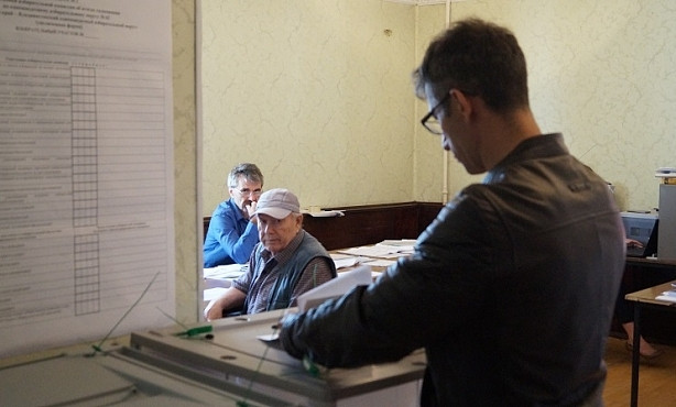 Выборы в Приморье: от открытия УИКов и до последнего избирателя