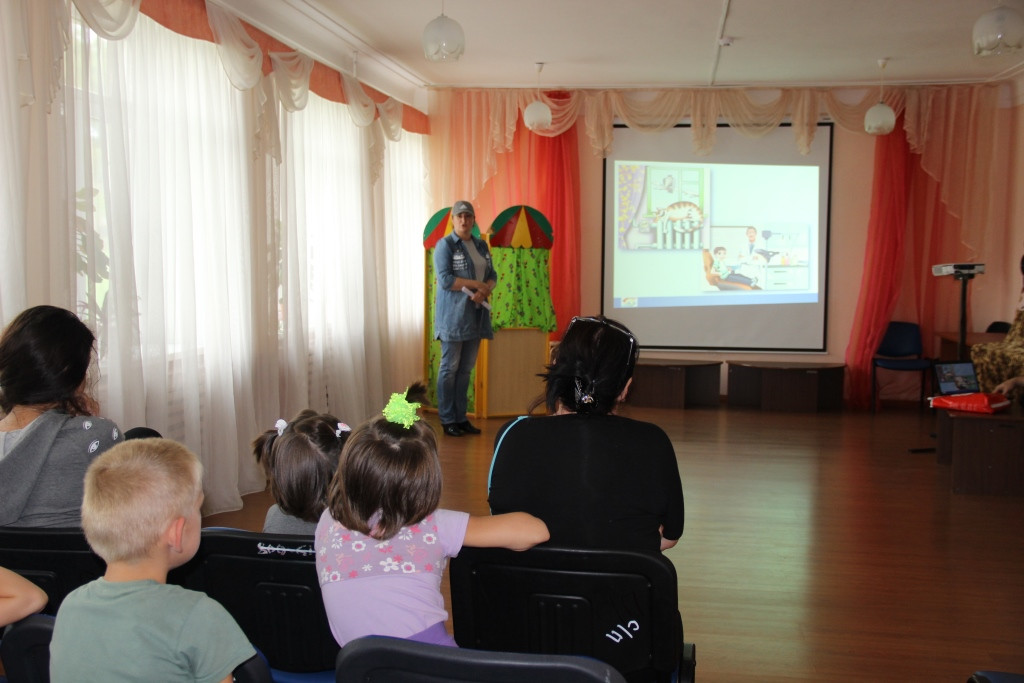 Энергетики Партизанской ГРЭС рассказали воспитанникам детского дома о правилах энергобезопасности