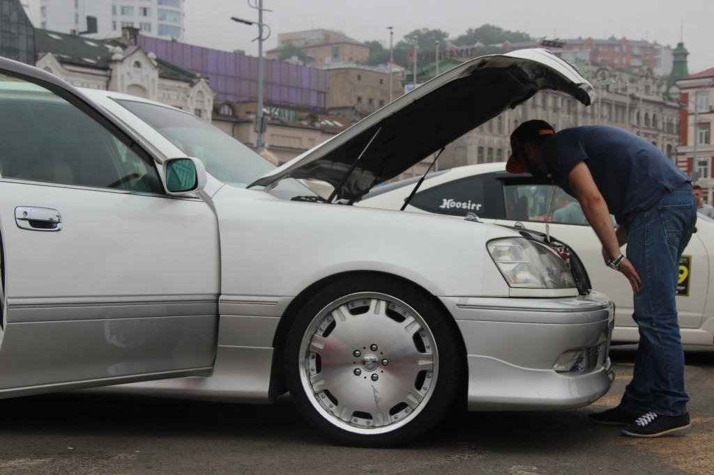 На центральной площади Владивостока будет авторынок
