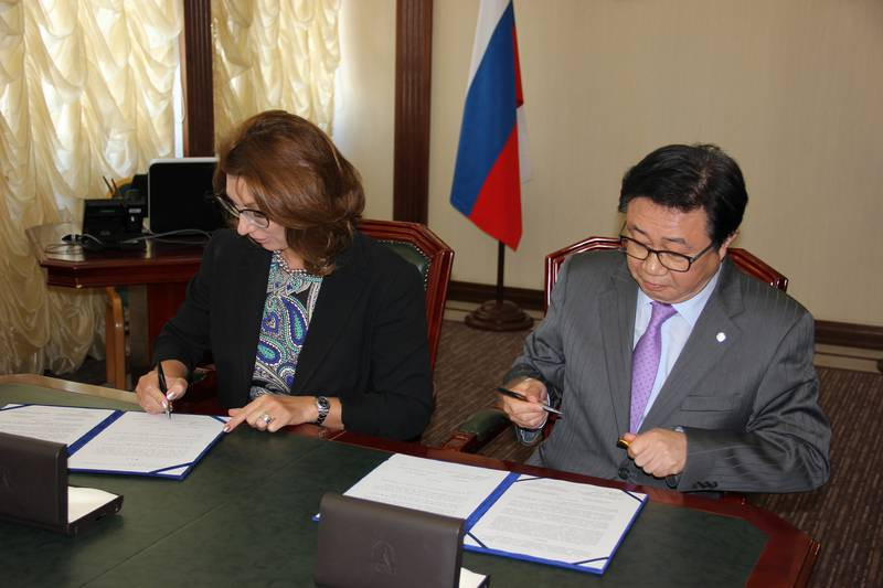 Врачи Сахалина налаживают диалог с южнокорейскими коллегами