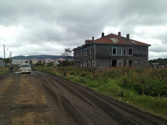 Вместо разрушенных домов приморцы получат новые