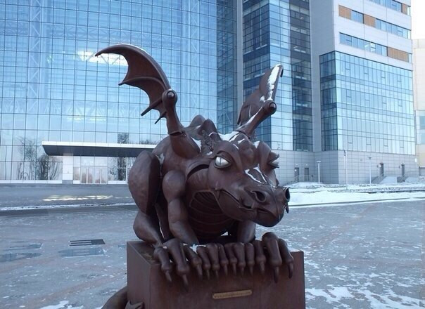 ДВФУ лишился знаменитого дракона