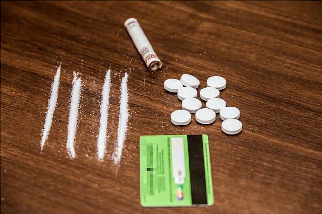 Опытный наркодилер попался хабаровским полицейским