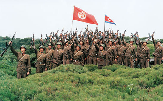 Армия спасает север КНДР от последствий наводнения