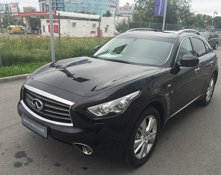 Мужчина продал чужой автомобиль 