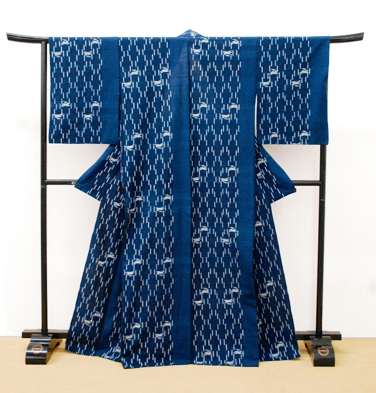 Уникальное кимоно принесут в дар Приморской галерее