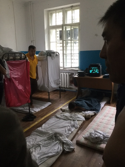 Приморцы поневоле: нелегалы хотят на родину, которой они не нужны