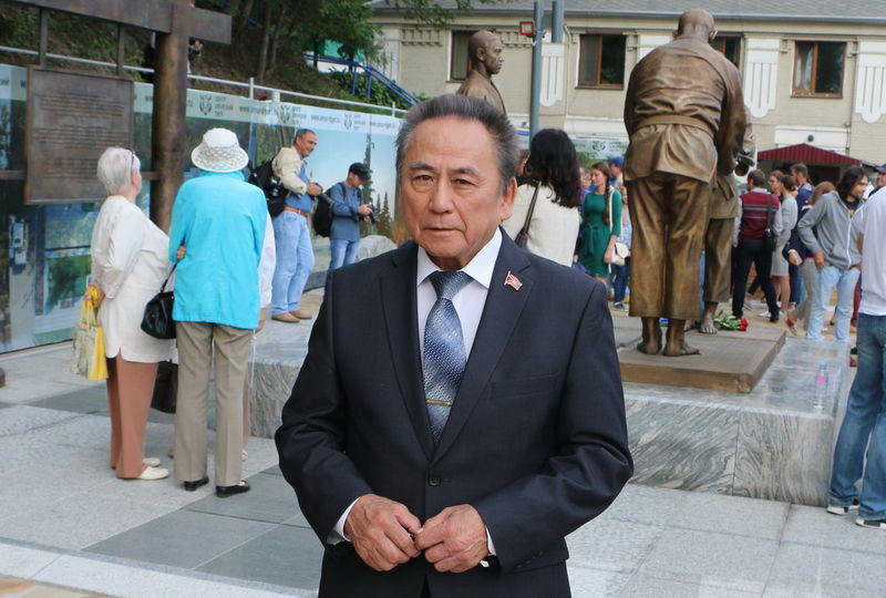 Юрий Леонтьев: Владивосток продолжил дело Василия Ощепкова