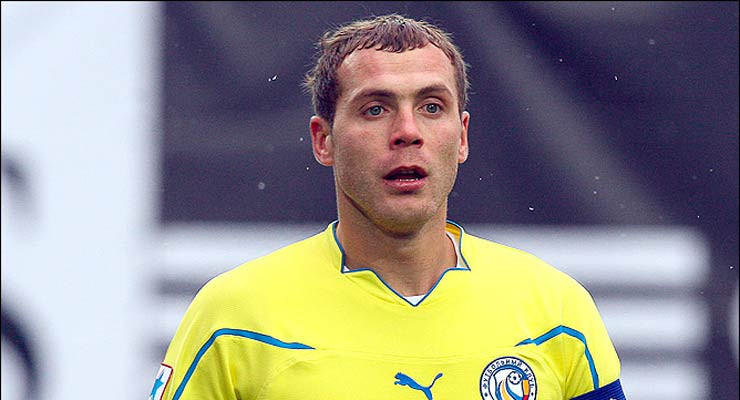 Футболист Адамов обвинил вонючек в провале на Евро-2016