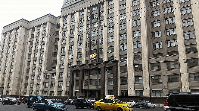 Депутатам Госдумы предложили умерить аппетиты в 10 раз