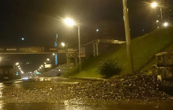 Обстановка на дорогах Владивостока продолжает ухудшаться