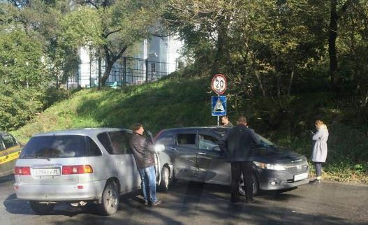 В ДТП Владивостока винят дорожные службы и ГАИ