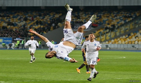 2015年足球最好看的假动作！