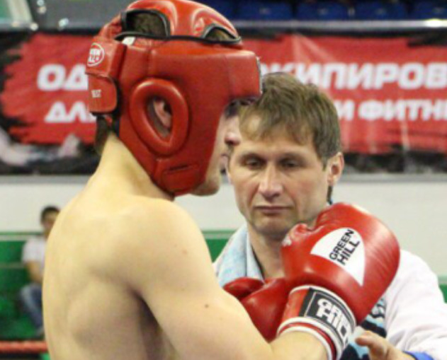 Самый титулованный кикбоксер Приморья покорит Европу