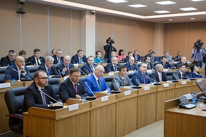 Дети в небольшом поселке Тернейского района остались без школы