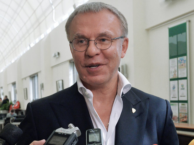 Экс-сенатор от Приморья предложил Мутко стать Тренером всея Руси