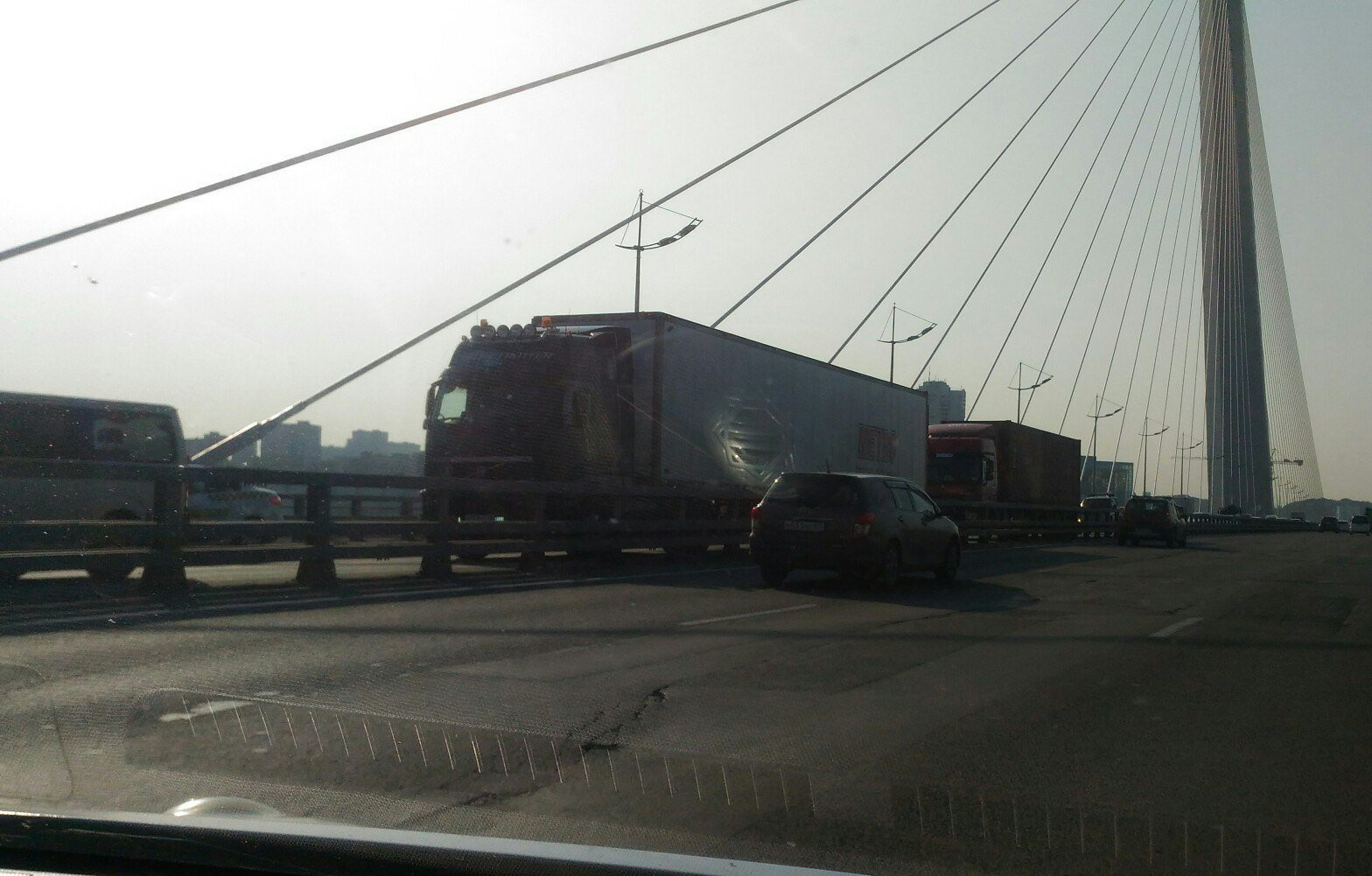  Владивосток стоит в пробках (ФОТО) 