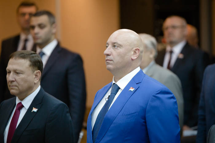 Депутаты Приморья озаботились своей зарплатой