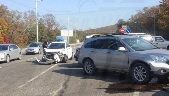 Современные дороги Владивостока неподвластны автолюбителям  (ФОТО\ВИДЕО)