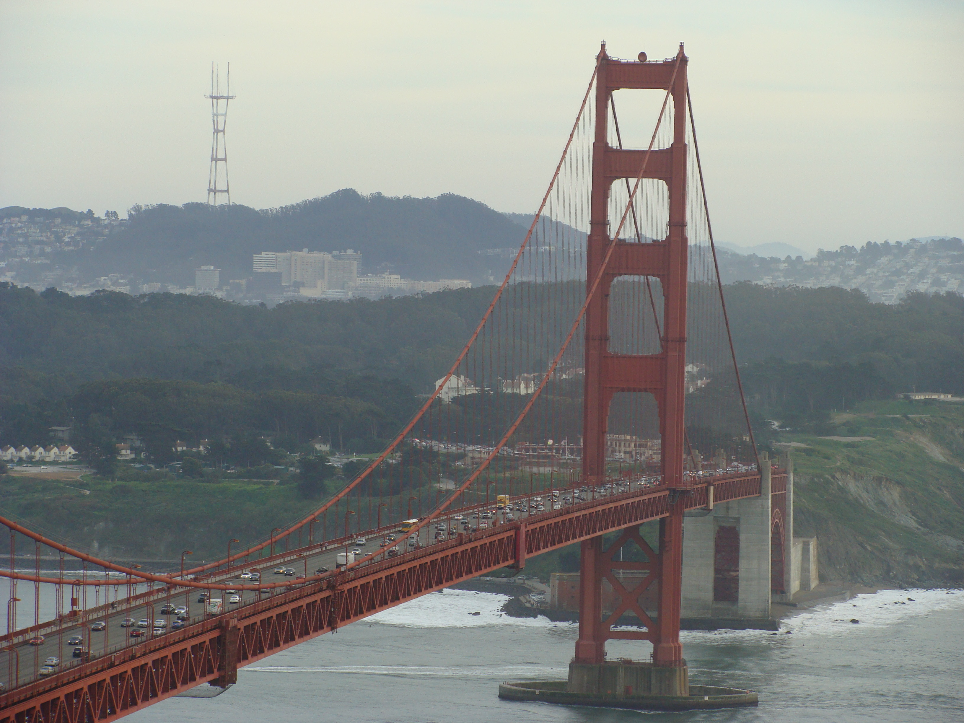 Усилены меры против суицида на мосту