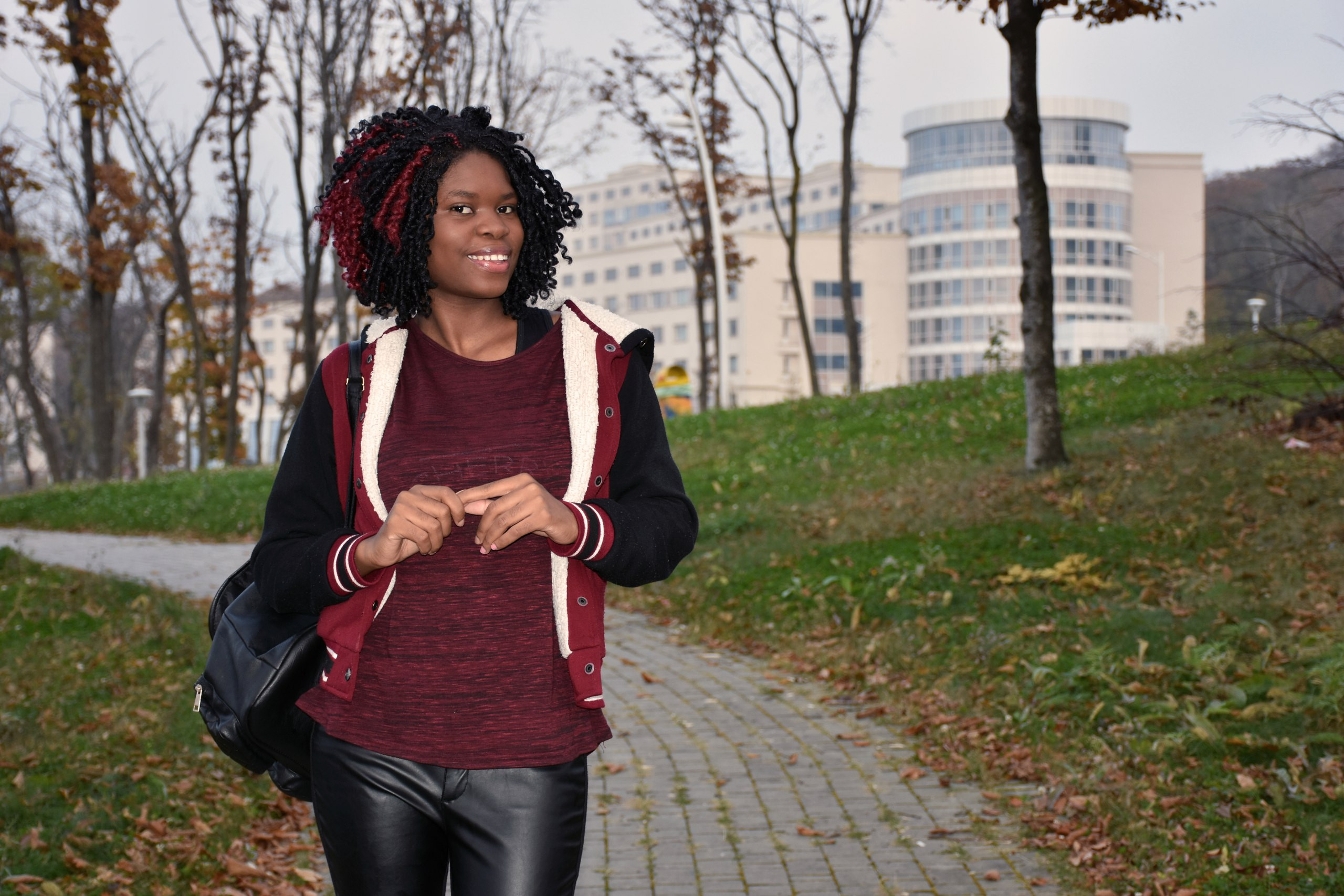 Гостья из Замбии ждала, что русские пьют водку всегда и везде