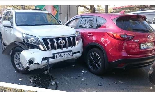 Массовое ДТП произошло во Владивостоке (ВИДЕО)