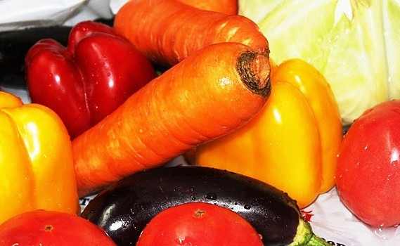 Названы продукты, которые можно есть на ночь и не толстеть