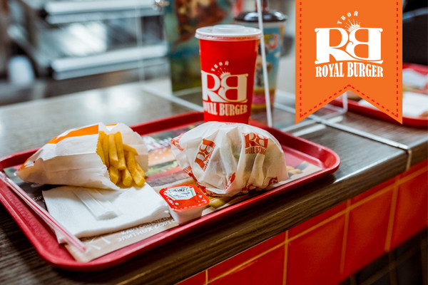 Дальневосточный "Роял Бургер" прокомментировал свою победу над Ревизорро