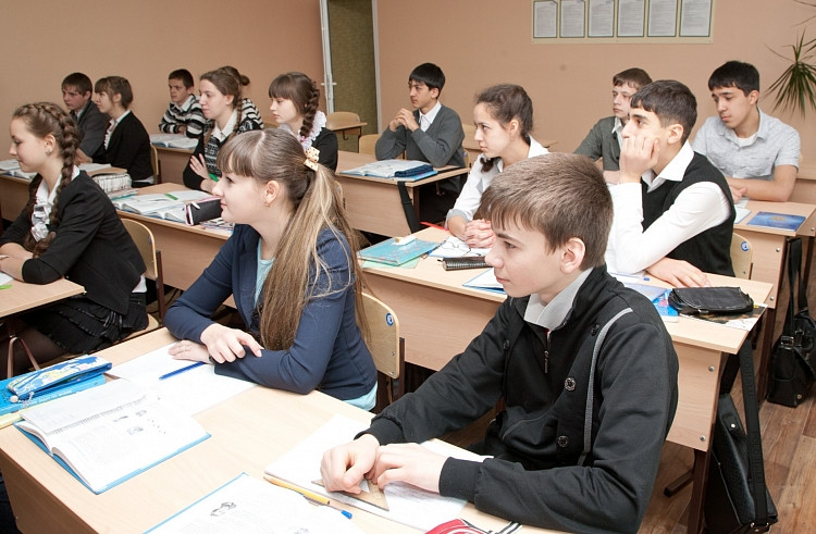 Более 100 тыс детей в Приморье получают дополнительное образование